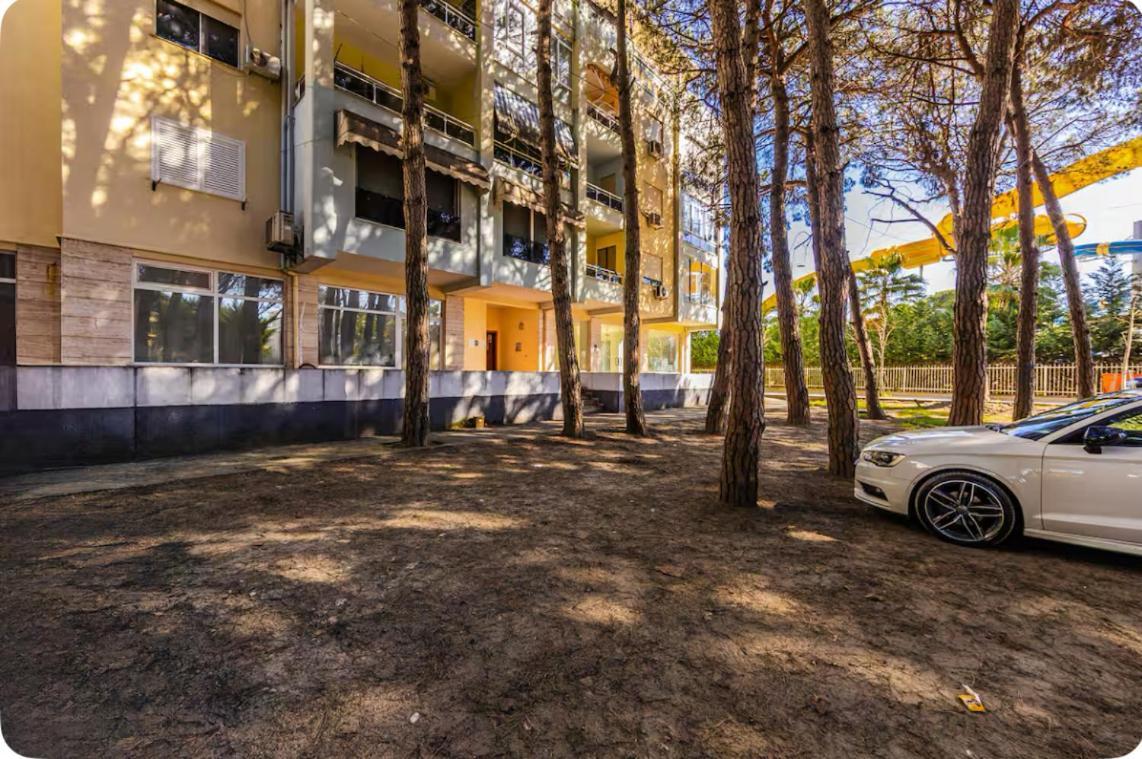 Coastal Pines Oasis By Ps Apartment Golem (Tirana)